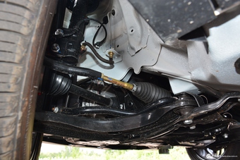 2017款中华V3 1.5T自动旗舰型