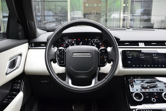 2017款揽胜星脉3.0T自动P380 R-DYNAMIC SE