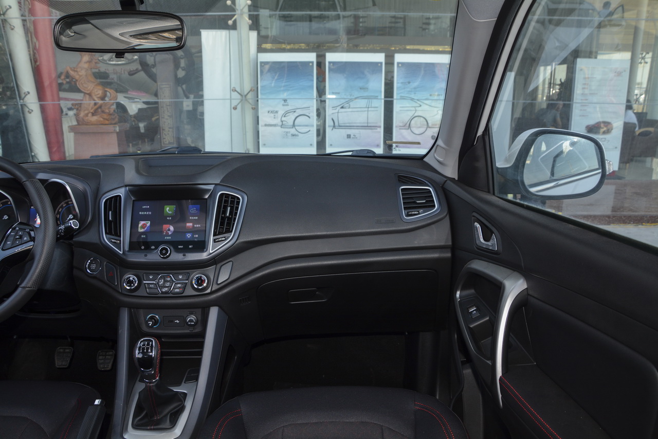 2017款瑞虎5 1.5T手动舒适版