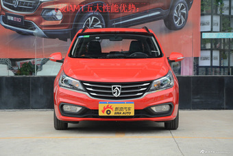 2017款宝骏310 1.5L手动豪华型