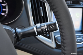 2018款逸动EV300 尊享型