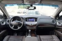 2017款英菲尼迪QX60 2.5T Hybrid两驱卓越版