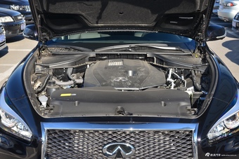 2019款英菲尼迪Q70L 2.0T自动豪华版图片