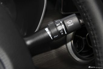 2018款北汽绅宝D50 1.5L CVT尊贵智联版