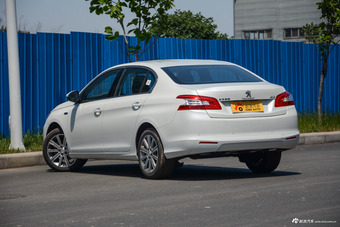 	2015款东风标致408 1.2T自动豪华版