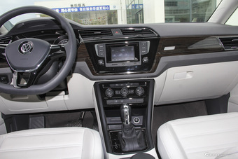 2016款途安L 1.4T自动舒雅版280TSI