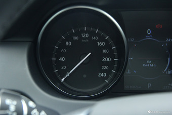 2017款发现神行2.0T自动SE