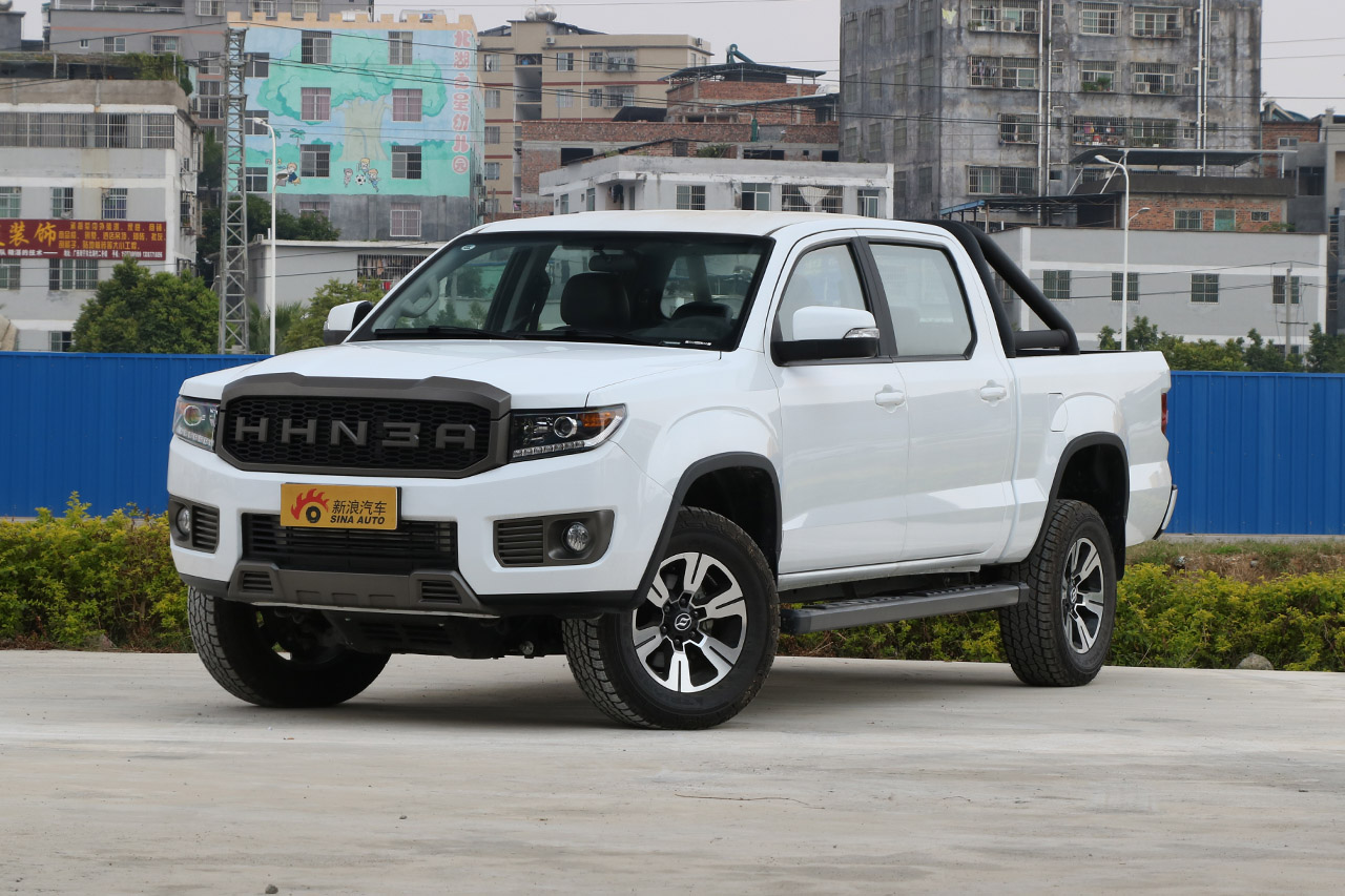 2017款黄海N3 2.5T手动四驱运动版JE4D25C