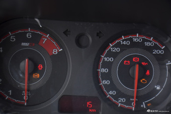 2016款MG3 1.3L手动舒适版