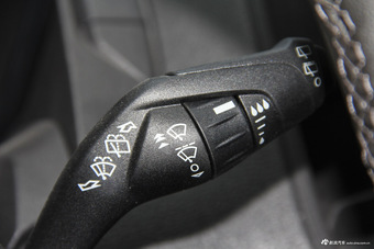 2016款途睿欧2.0T手动精英版