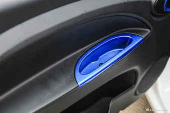 2016款江铃E200舒适型