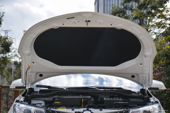 2016款名爵锐行1.5L自动风尚版