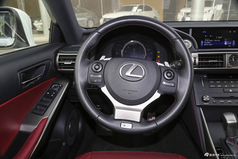 2015款雷克萨斯IS 2.0T自动200t F SPORT