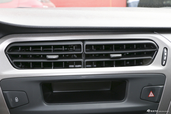 2018款全新爱丽舍1.6L自动时尚型