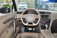 2015款DS 5LS 1.6T自动60周年限量版THP160