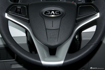 2017款瑞风M4 1.9T手动舒适型柴油