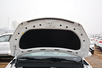 2017款CS35 1.6L手动豪华型