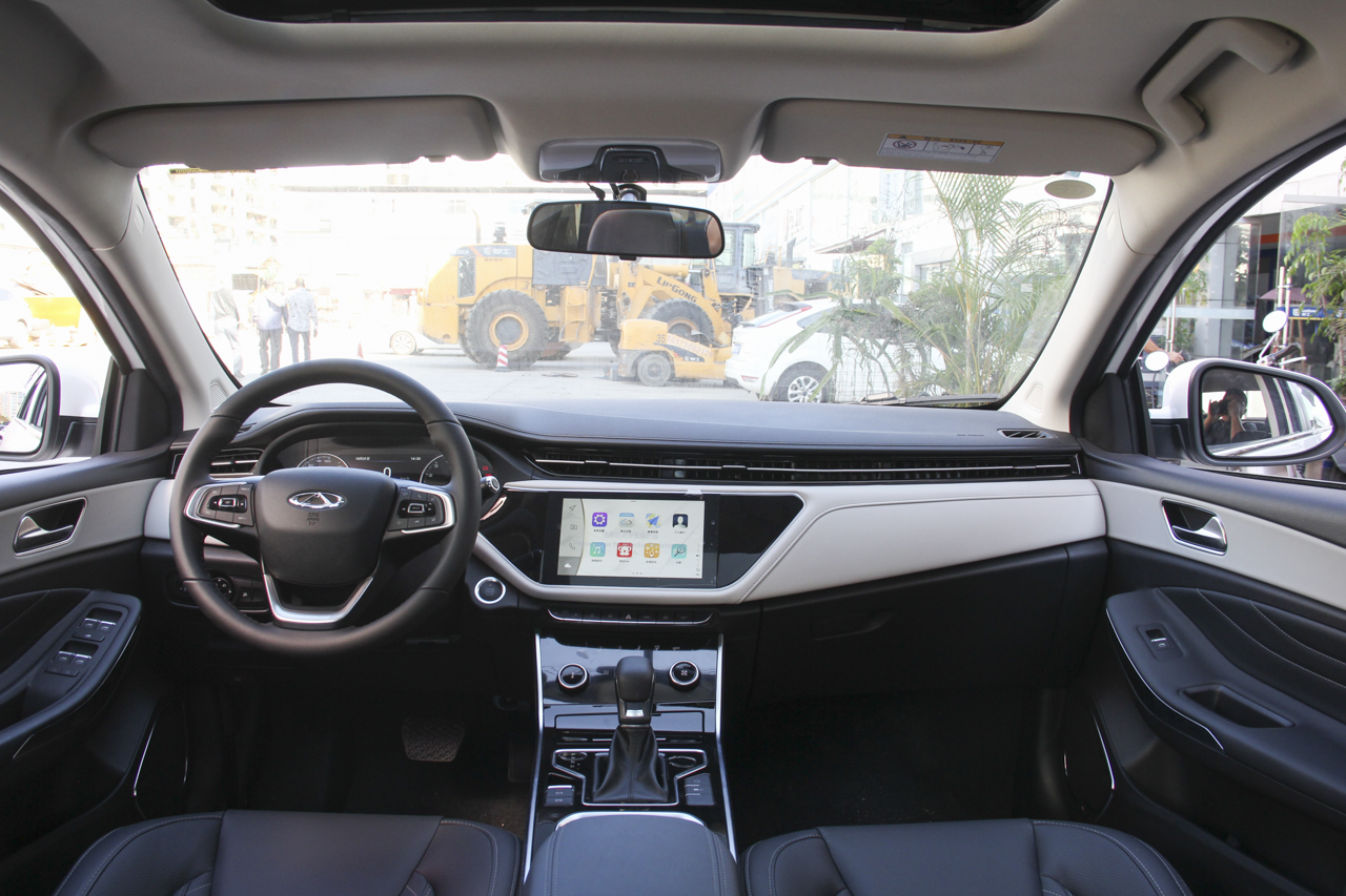 2018款艾瑞泽GX 1.5T CVT型色版