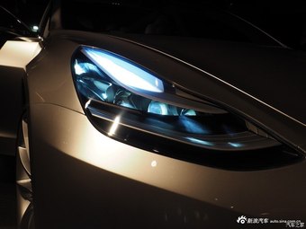 特斯拉Model 3交付