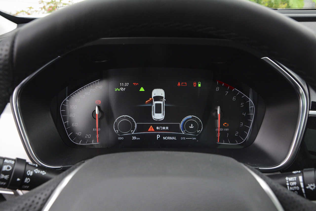 2018款长安CS75 1.5T自动雅智型