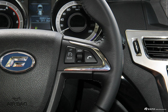 2017款揽福1.9T手动柴油两驱旗舰版7座