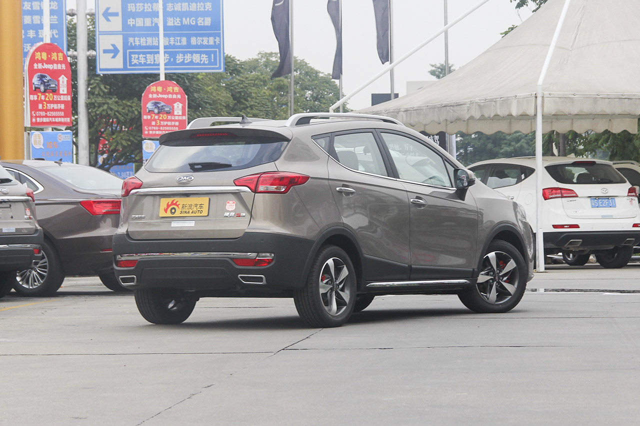 2017款瑞风S3 1.6L自动CVT豪华智能型