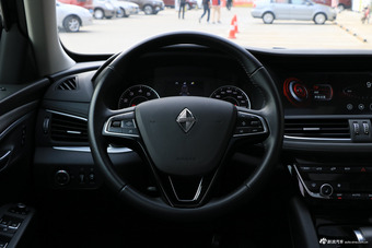 2018款宝沃BX7 2.0T自动28T四驱旗舰型7座