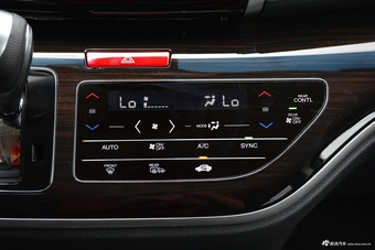 2018款奥德赛2.4L自动至尊版