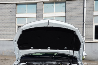 2015款君威 2.0L 精英时尚型 