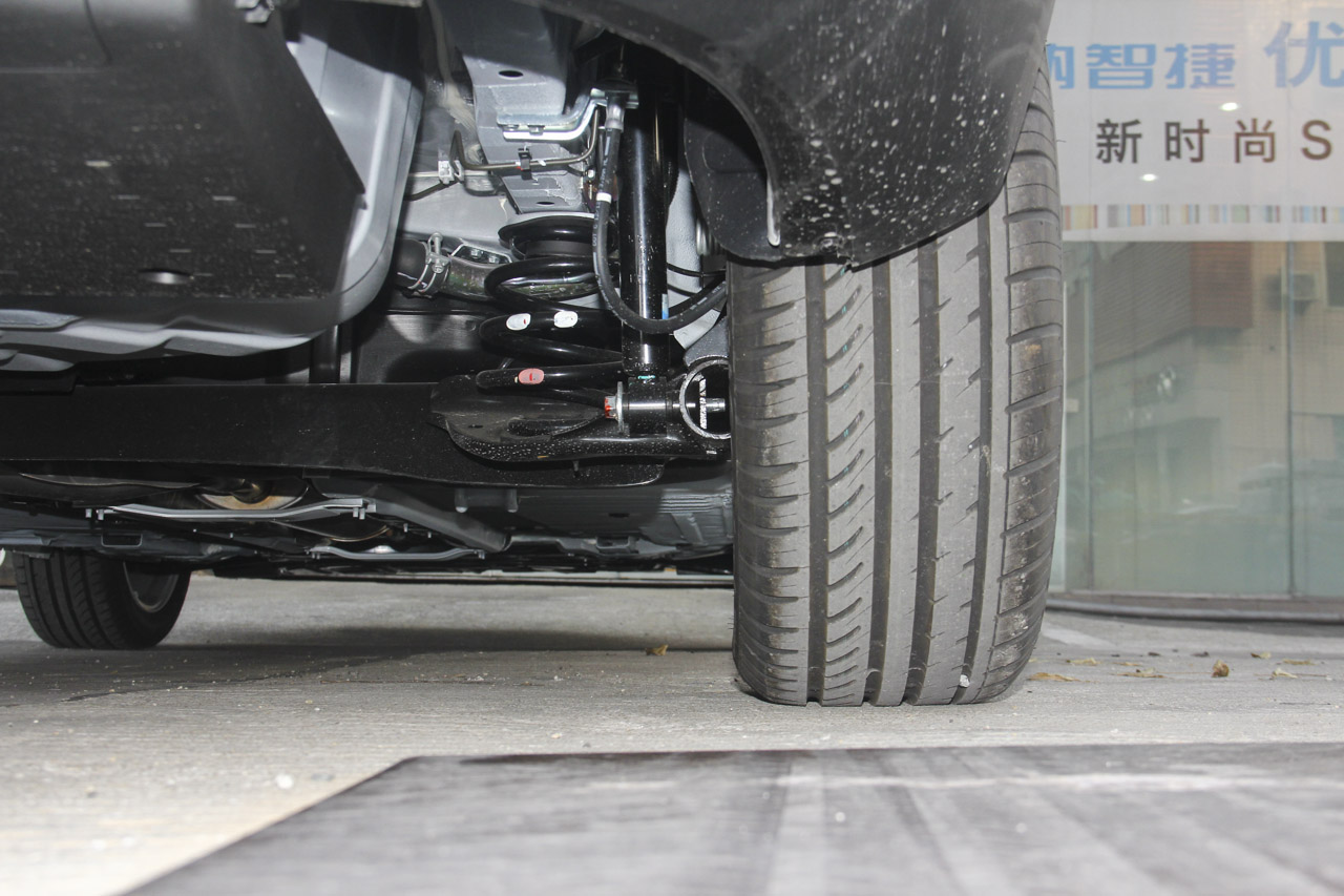 2017款优6 SUV 1.8T自动魅力升级型 