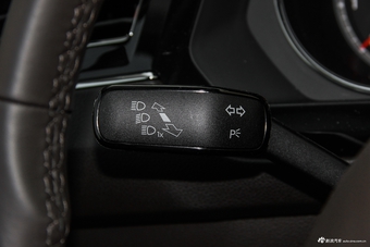 2017款途观L 2.0T自动四驱豪华版380TSI