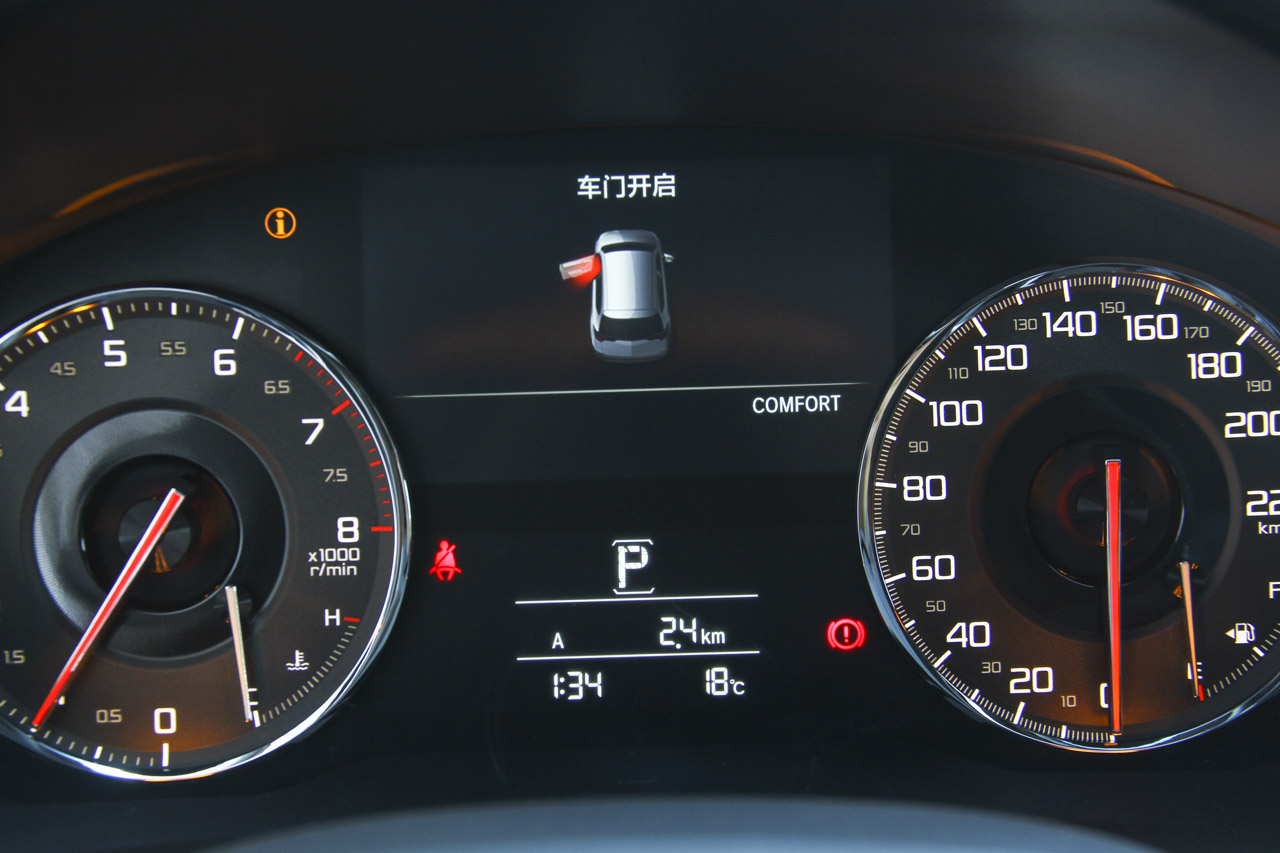 2016款讴歌CDX 1.5T自动四驱尊享版