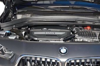 2018款宝马X2 1.5T sDrive20i M越野套装