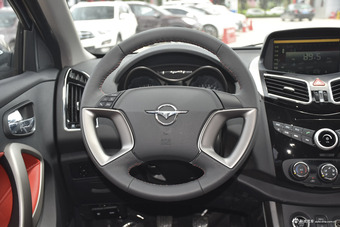 2017款海马S5强动力版1.5T手动尊贵型