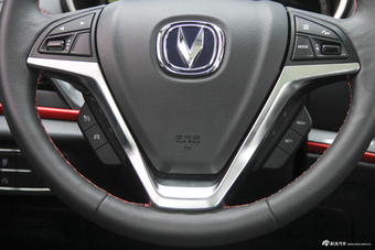 2017款长安CS55 1.5T自动炫动型