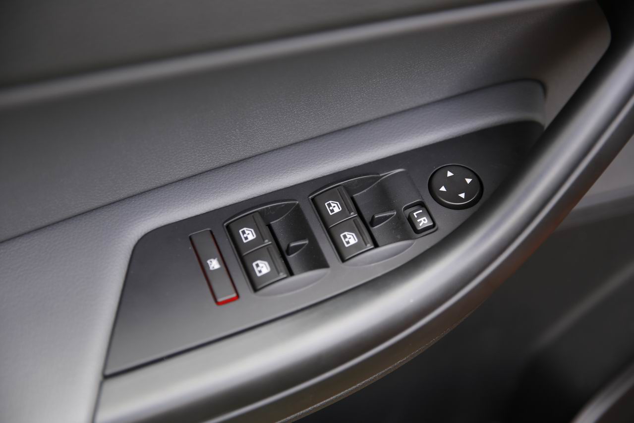 2017款观致3GT 1.6T自动顶配