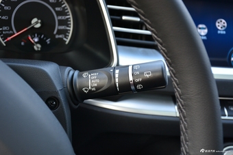 2017款哈弗H6 换代1.3T自动两驱风尚型蓝标