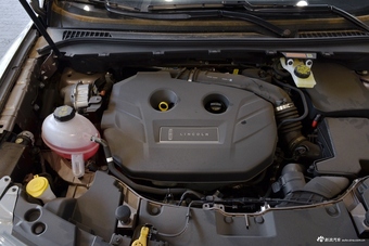 2018款林肯MKC 2.0T自动两驱尊享版