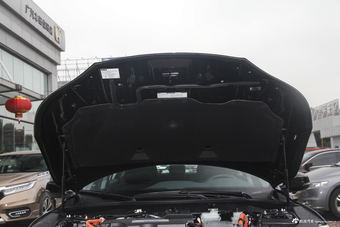 2016款雅阁混动2.0L自动锐领版