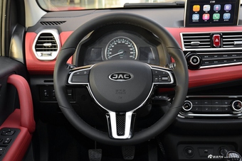 实拍入门级时尚SUV 江淮瑞风S2mini