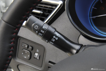 2018款开瑞K60 1.5L手动天窗型