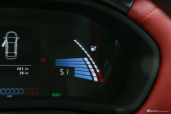 2018款江淮iEV7S 智享型