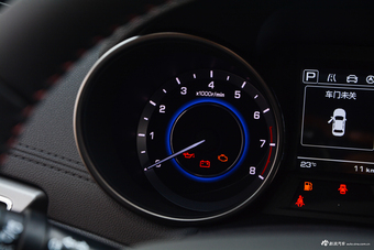 2016款逸动XT 1.6L自动俊酷型