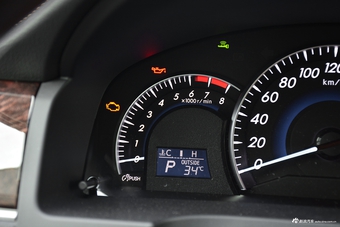 2016款凯美瑞2.5L自动十周年纪念豪华导航版