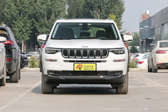 2018款大指挥官2.0T自动四驱臻享版