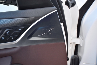 2019款宝马X4 2.0T自动xDrive25i M运动套装