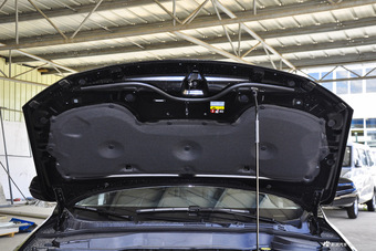 2016款哈弗H2 1.5T手动两驱精英型 经典黑