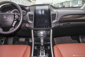 2016款雅阁2.4L自动智尊版