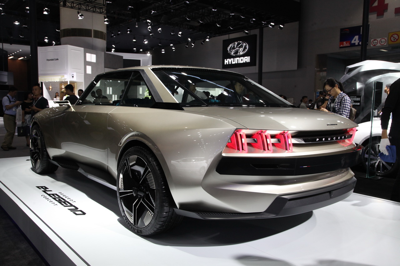 实拍：标致全新概念车E-legend亚洲首秀