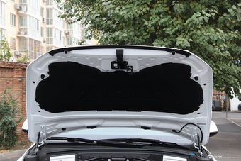 2017款奥迪Q5 2.0T 自动 40TFSI 进取型